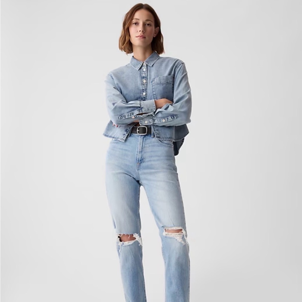 GAP Light Blue Straight Leg Women's Jeans
